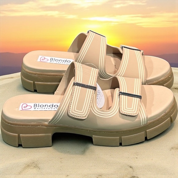 Blondo Women’s Nude Hugh Waterproof Sandals - Picture 3 of 6